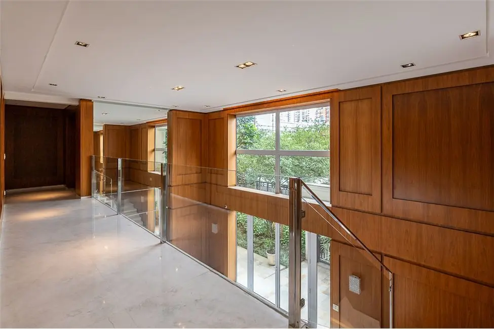 Foto 9 de Apartamento com 3 quartos à venda, 180m2 em Vila Nova Conceição, São Paulo - SP