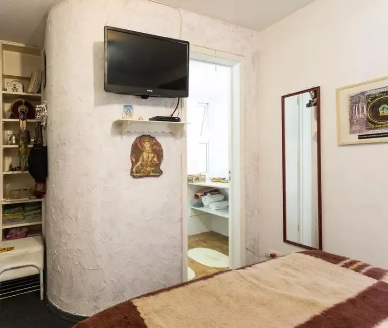 Apartamento com 4 quartos à venda, 107m2 em Vila Nova Conceição, São Paulo - SP - imagem 3 Foto 3 de Apartamento com 4 quartos à venda, 107m2 em Vila Nova Conceição, São Paulo - SP