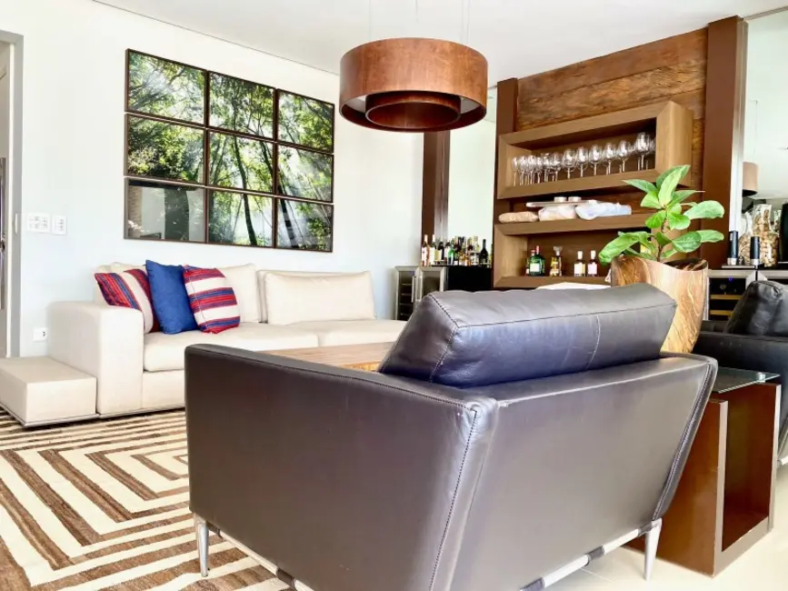 Foto 7 de Apartamento com 3 quartos à venda, 185m2 em Itaim Bibi, São Paulo - SP