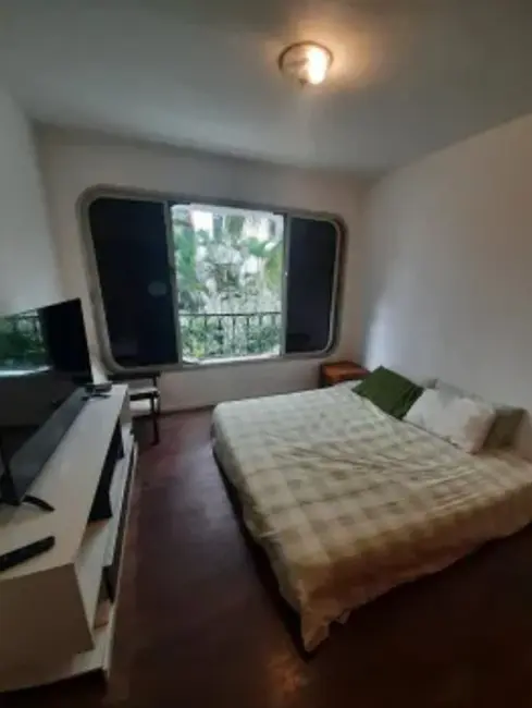 Apartamento com 3 quartos à venda, 128m2 em Vila Nova Conceição, São Paulo - SP - imagem 4 Foto 4 de Apartamento com 3 quartos à venda, 128m2 em Vila Nova Conceição, São Paulo - SP