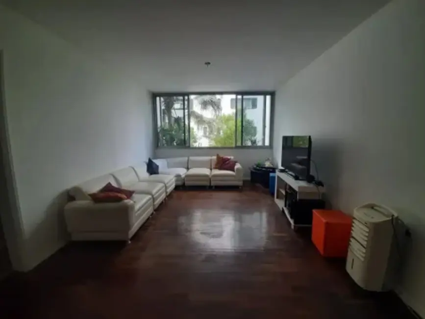 Foto 2 de Apartamento com 3 quartos à venda, 128m2 em Vila Nova Conceição, São Paulo - SP