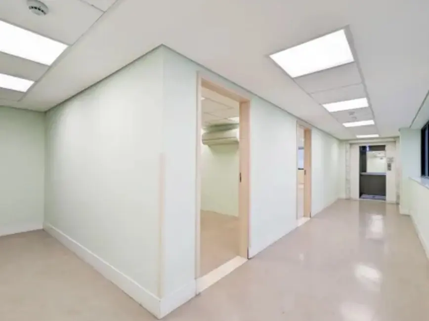 Loja para alugar, 1000m2 em Vila Olímpia, São Paulo - SP - imagem 6 Foto 6 de Loja para alugar, 1000m2 em Vila Olímpia, São Paulo - SP