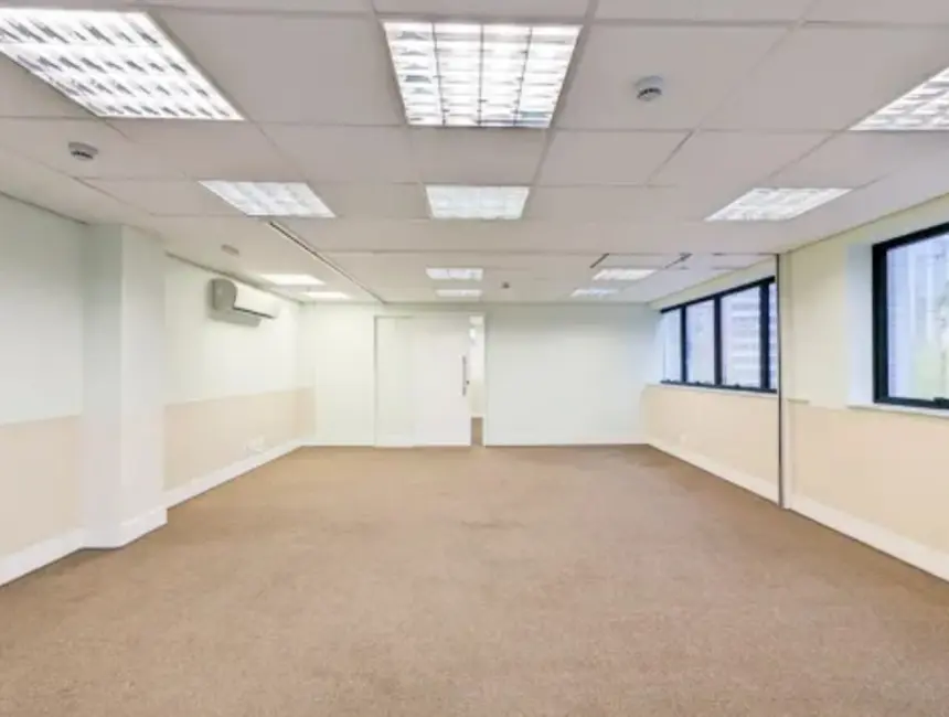 Loja para alugar, 1000m2 em Vila Olímpia, São Paulo - SP - imagem 3 Foto 3 de Loja para alugar, 1000m2 em Vila Olímpia, São Paulo - SP