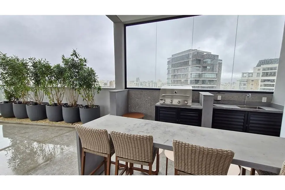 Apartamento com 1 quarto à venda, 38m2 em Moema, São Paulo - SP - imagem 2 Foto 2 de Apartamento com 1 quarto à venda, 38m2 em Moema, São Paulo - SP