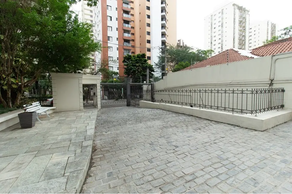 Foto 7 de Apartamento com 3 quartos à venda, 117m2 em Moema, São Paulo - SP