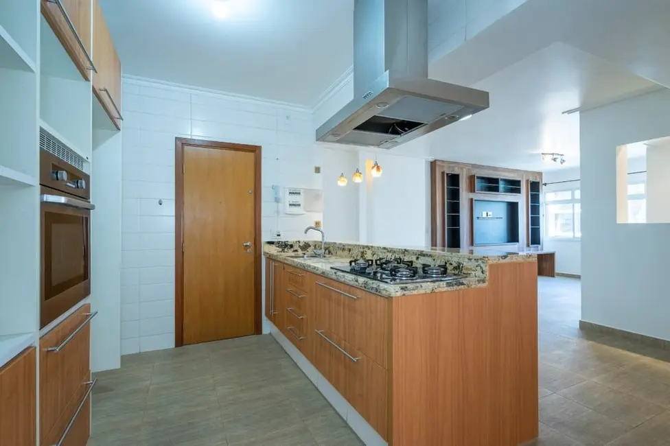 Foto 2 de Apartamento com 2 quartos à venda, 92m2 em Vila Nova Conceição, São Paulo - SP