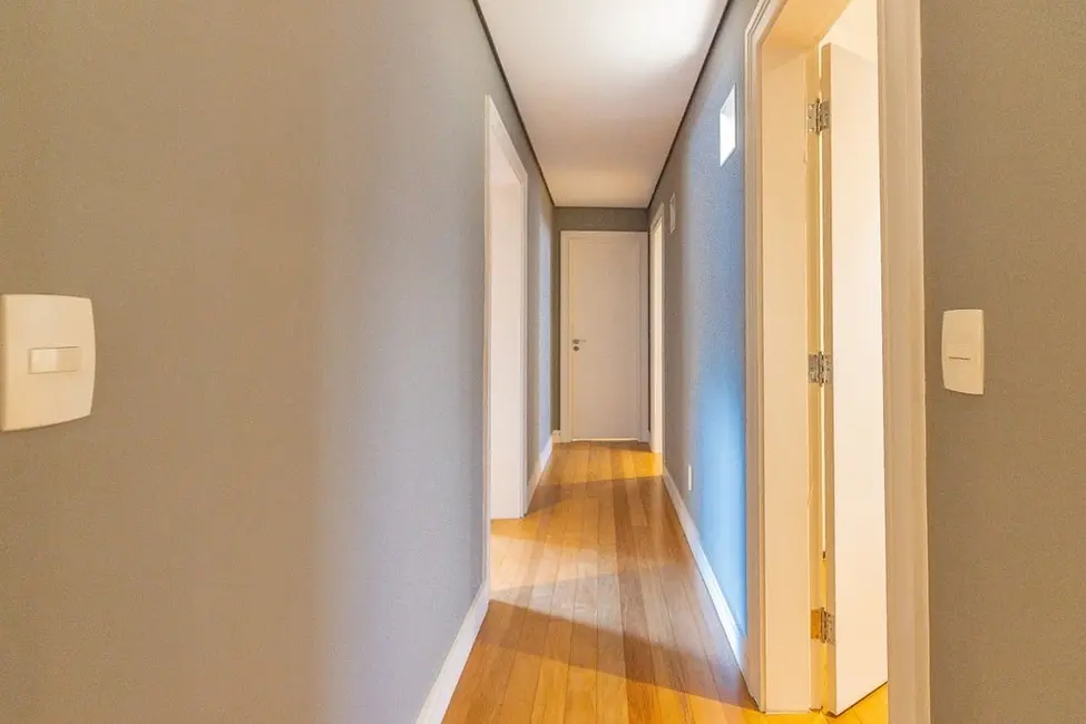 Apartamento com 4 quartos à venda, 311m2 em Vila Nova Conceição, São Paulo - SP - imagem 5 Foto 5 de Apartamento com 4 quartos à venda, 311m2 em Vila Nova Conceição, São Paulo - SP