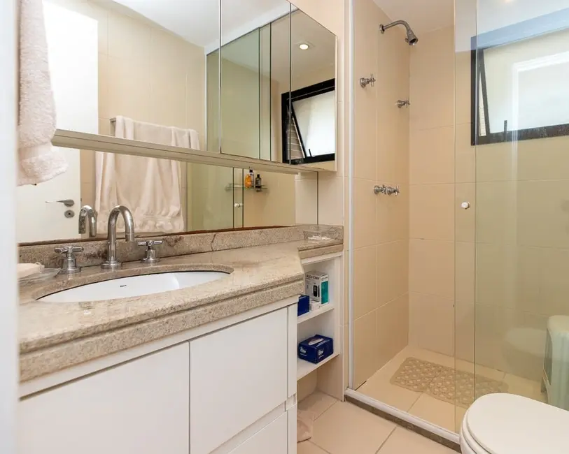 Apartamento com 3 quartos à venda, 161m2 em Vila Nova Conceição, São Paulo - SP - imagem 4 Foto 4 de Apartamento com 3 quartos à venda, 161m2 em Vila Nova Conceição, São Paulo - SP