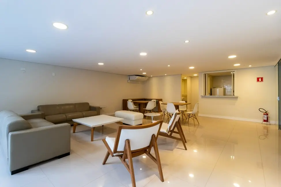 Foto 5 de Apartamento com 2 quartos à venda, 101m2 em Moema, São Paulo - SP