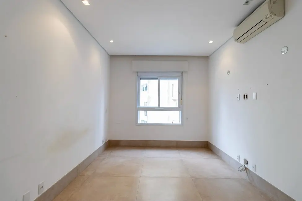 Foto 3 de Apartamento com 2 quartos à venda, 112m2 em Vila Nova Conceição, São Paulo - SP