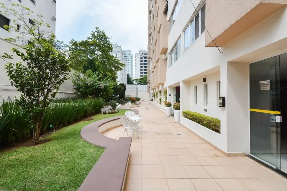 Apartamento com 1 quarto à venda, 70m2 em Indianópolis, São Paulo - SP - imagem 8 Foto 8 de Apartamento com 1 quarto à venda, 70m2 em Indianópolis, São Paulo - SP