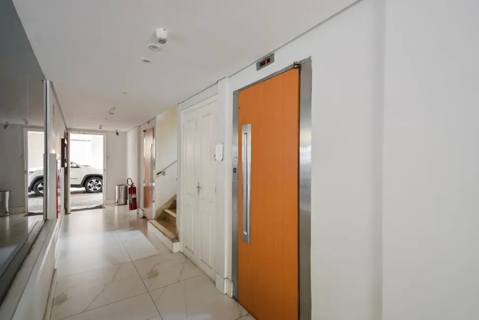 Apartamento com 3 quartos à venda, 90m2 em Indianópolis, São Paulo - SP - imagem 2 Foto 2 de Apartamento com 3 quartos à venda, 90m2 em Indianópolis, São Paulo - SP