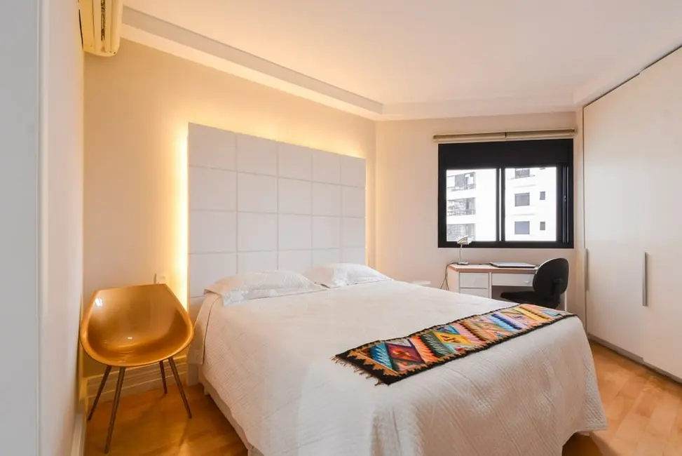 Apartamento com 3 quartos à venda, 179m2 em Planalto Paulista, São Paulo - SP - imagem 3 Foto 3 de Apartamento com 3 quartos à venda, 179m2 em Planalto Paulista, São Paulo - SP