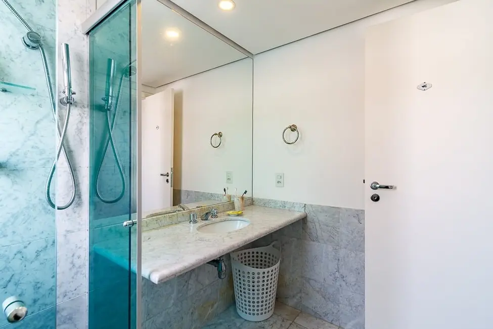 Apartamento com 4 quartos à venda, 223m2 em Vila Suzana, São Paulo - SP - imagem 3 Foto 3 de Apartamento com 4 quartos à venda, 223m2 em Vila Suzana, São Paulo - SP