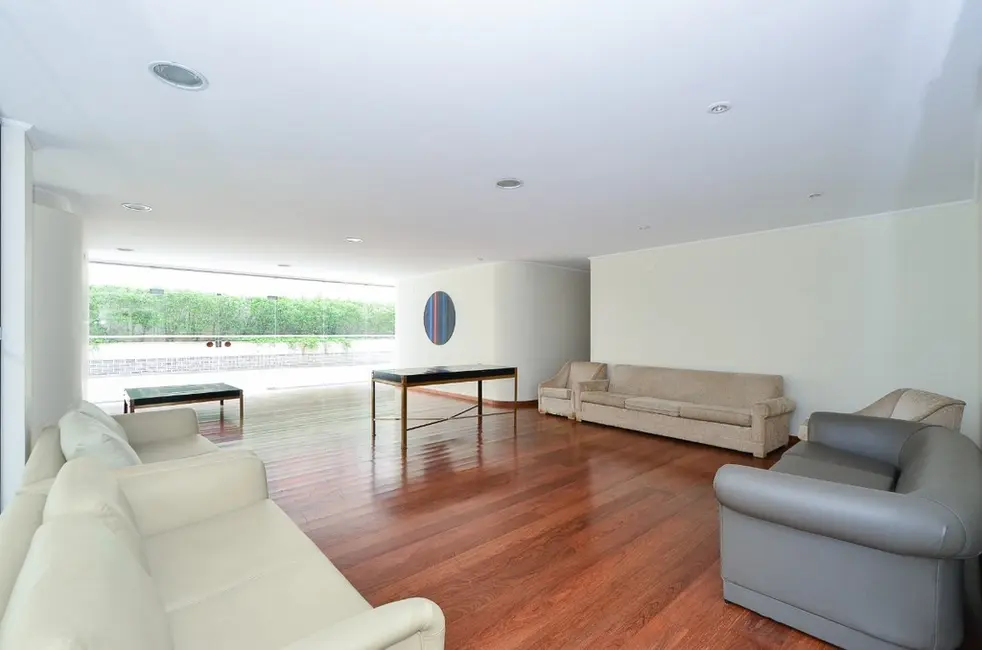 Foto 8 de Apartamento com 3 quartos à venda, 137m2 em Itaim Bibi, São Paulo - SP