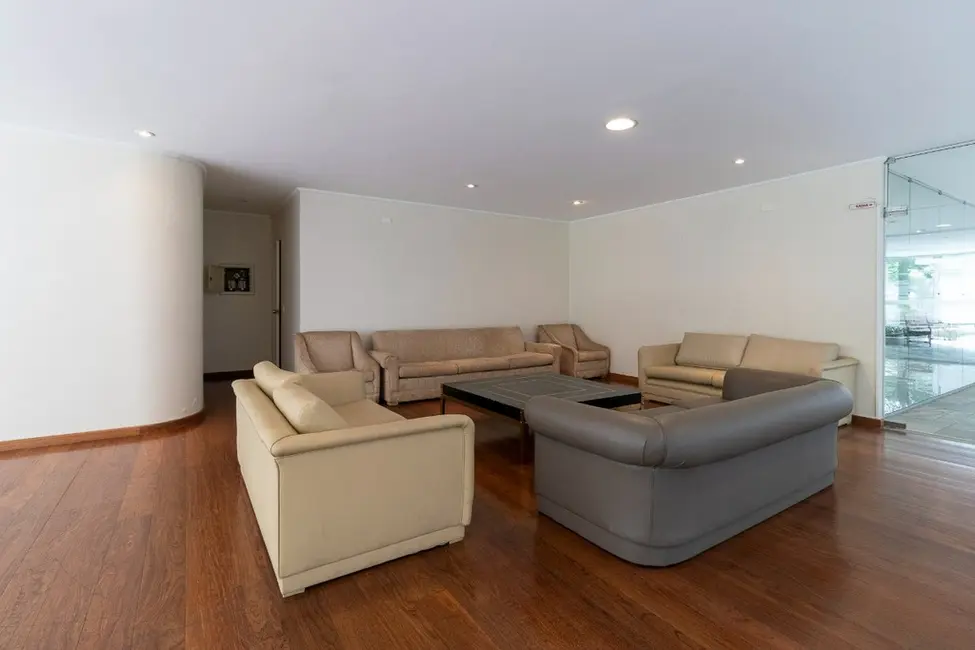 Foto 6 de Apartamento com 3 quartos à venda, 137m2 em Itaim Bibi, São Paulo - SP