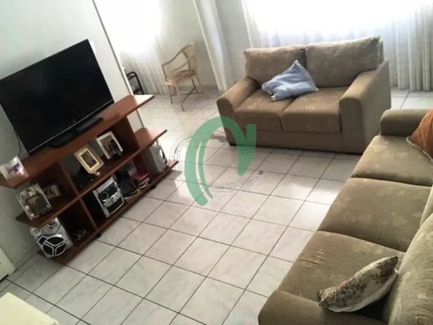 Foto 1 de Casa com 4 quartos à venda e para alugar, 215m2 em Embaré, Santos - SP