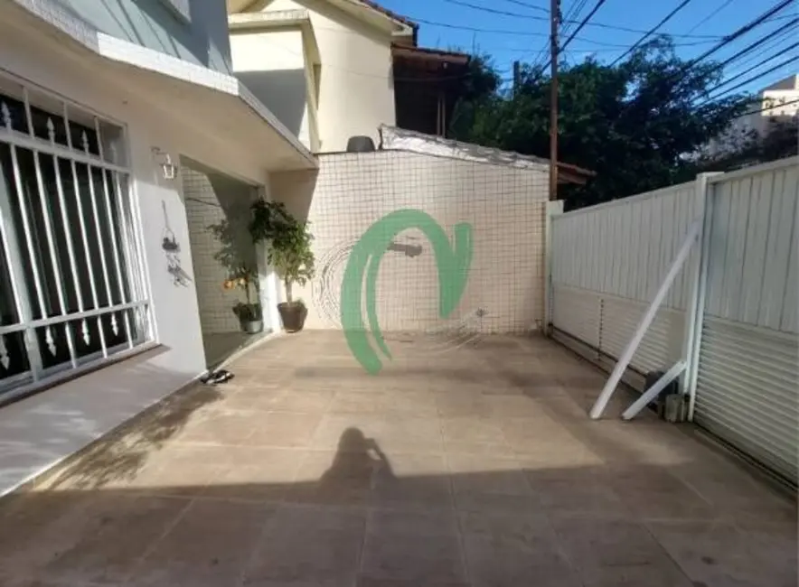 Casa com 3 quartos à venda, 180m2 em Boqueirão, Santos - SP - imagem 2 Foto 2 de Casa com 3 quartos à venda, 180m2 em Boqueirão, Santos - SP