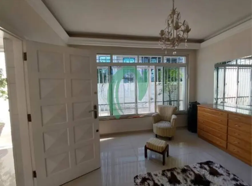 Casa com 3 quartos à venda, 180m2 em Boqueirão, Santos - SP - imagem 3 Foto 3 de Casa com 3 quartos à venda, 180m2 em Boqueirão, Santos - SP