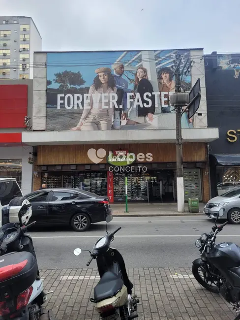 Sala Comercial para alugar, 675m2 em Gonzaga, Santos - SP - imagem 2 Foto 2 de Sala Comercial para alugar, 675m2 em Gonzaga, Santos - SP