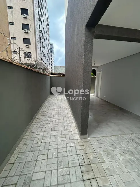 Casa com 2 quartos à venda e para alugar, 116m2 em Marapé, Santos - SP - imagem 4 Foto 4 de Casa com 2 quartos à venda e para alugar, 116m2 em Marapé, Santos - SP
