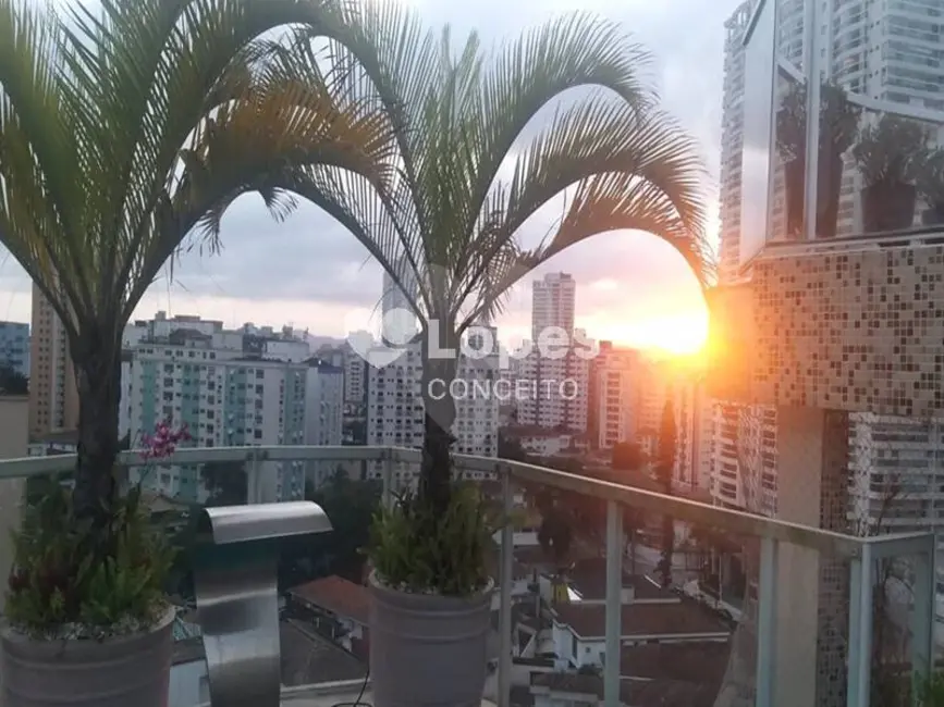 Foto 2 de Cobertura com 2 quartos à venda, 212m2 em Ponta da Praia, Santos - SP
