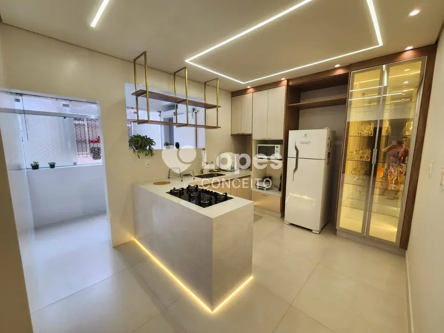 Foto 1 de Apartamento com 2 quartos à venda, 83m2 em Ponta da Praia, Santos - SP