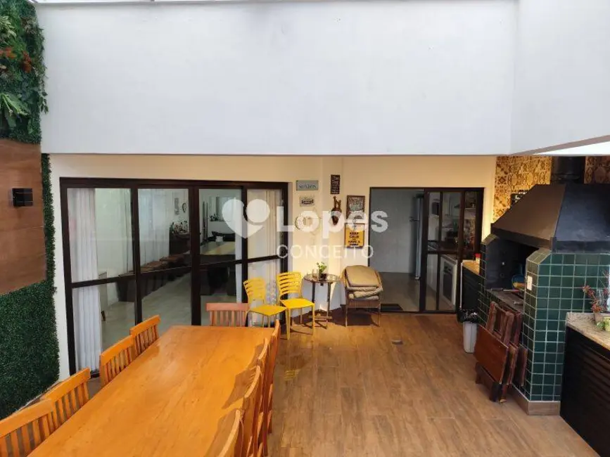 Foto 7 de Casa com 5 quartos à venda, 283m2 em Aparecida, Santos - SP