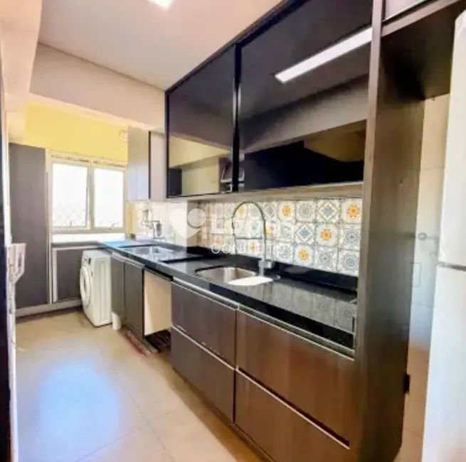 Apartamento com 2 quartos para alugar, 97m2 em Macuco, Santos - SP - imagem 8 Foto 8 de Apartamento com 2 quartos para alugar, 97m2 em Macuco, Santos - SP