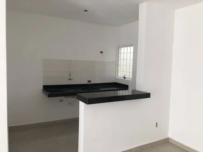 Foto 6 de Casa com 2 quartos à venda, 125m2 em Jardim Itaguaçu, Salto - SP