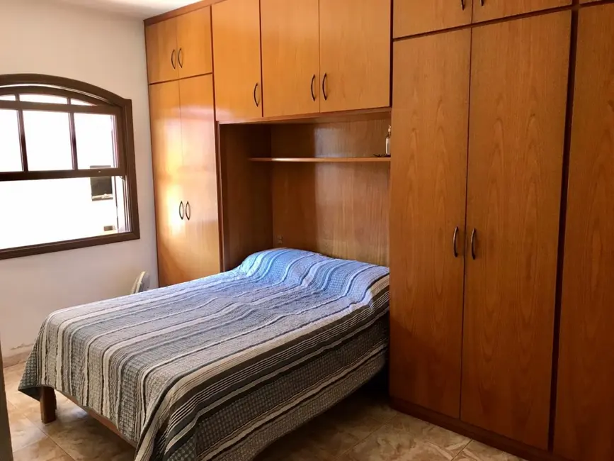 Foto 8 de Casa com 3 quartos à venda e para alugar, 250m2 em Vila Maringá, Jundiai - SP