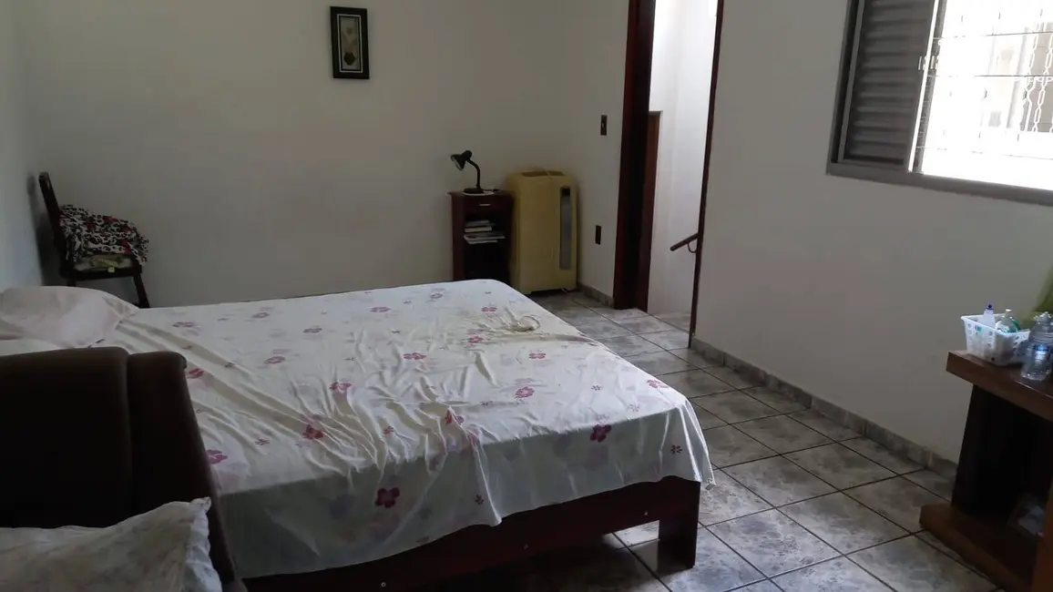 Casa com 2 quartos à venda, 250m2 em Jardim Bonfiglioli, Jundiai - SP - imagem 5 Foto 5 de Casa com 2 quartos à venda, 250m2 em Jardim Bonfiglioli, Jundiai - SP