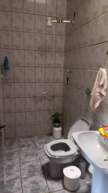 Casa com 2 quartos à venda, 250m2 em Jardim Bonfiglioli, Jundiai - SP - imagem 4 Foto 4 de Casa com 2 quartos à venda, 250m2 em Jardim Bonfiglioli, Jundiai - SP