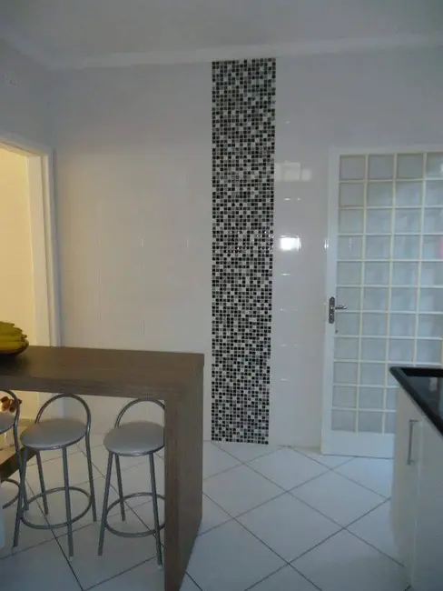 Foto 6 de Casa com 2 quartos à venda, 125m2 em Jardim Martins, Jundiai - SP