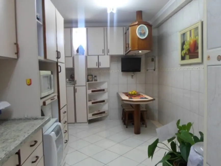 Foto 9 de Sobrado com 5 quartos à venda, 260m2 em Jundiai - SP