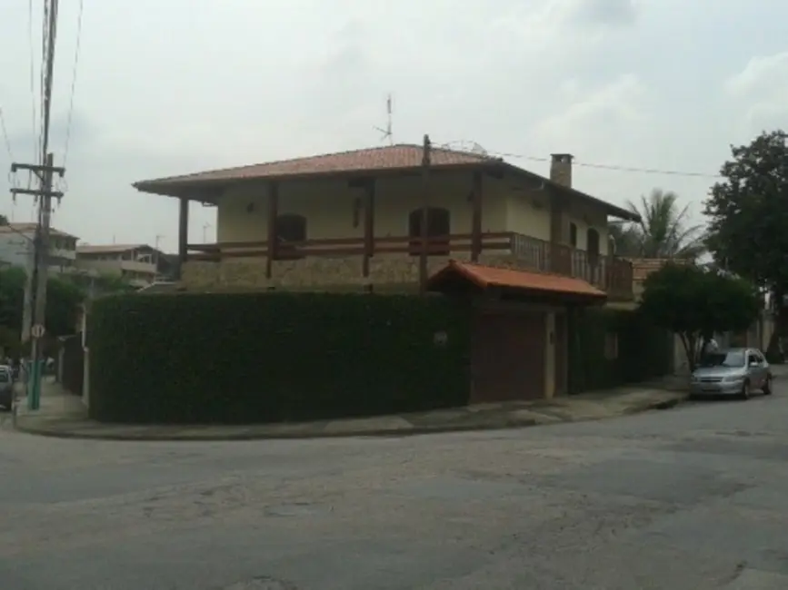 Sobrado com 3 quartos à venda, 277m2 em Jardim do Lago, Jundiai - SP - imagem 7 Foto 7 de Sobrado com 3 quartos à venda, 277m2 em Jardim do Lago, Jundiai - SP