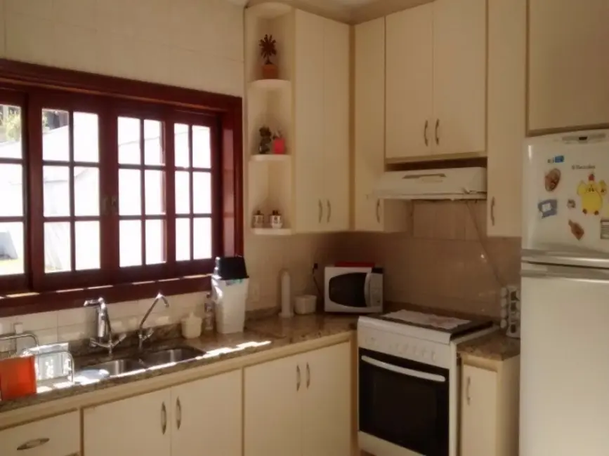 Foto 27 de Casa com 3 quartos para alugar, 650m2 em Jardim das Samambaias, Jundiai - SP