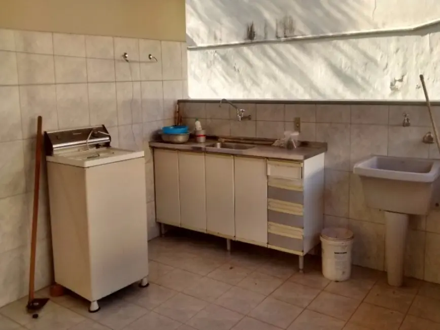 Foto 38 de Casa com 3 quartos para alugar, 650m2 em Jardim das Samambaias, Jundiai - SP