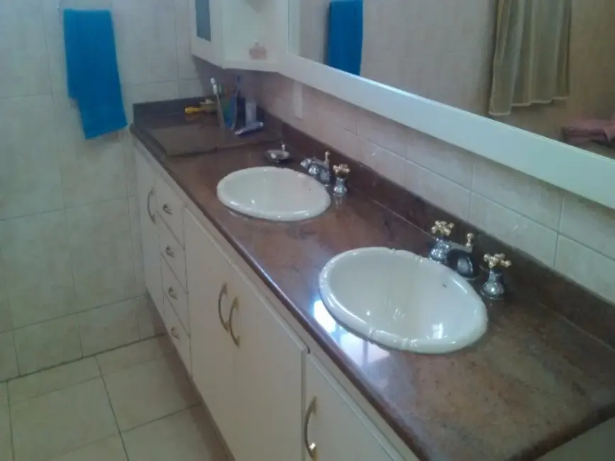 Foto 3 de Casa com 3 quartos para alugar, 650m2 em Jardim das Samambaias, Jundiai - SP