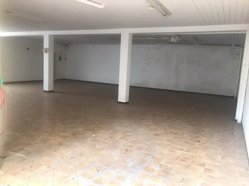 Foto 2 de Casa com 7 quartos para alugar, 450m2 em Jardim Morumbi, Jundiai - SP