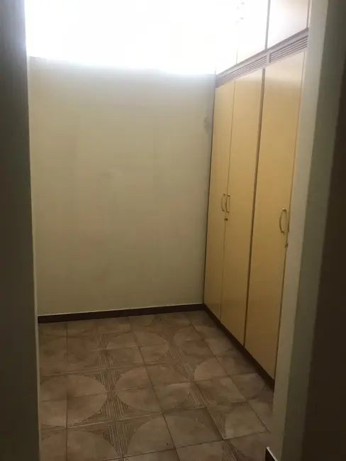 Foto 15 de Casa com 7 quartos para alugar, 450m2 em Jardim Morumbi, Jundiai - SP