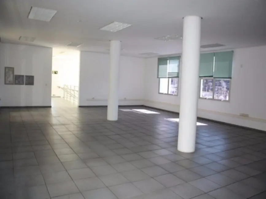 Armazém / Galpão para alugar, 3282m2 em Vila Hortolândia, Jundiai - SP - imagem 7 Foto 7 de Armazém / Galpão para alugar, 3282m2 em Vila Hortolândia, Jundiai - SP