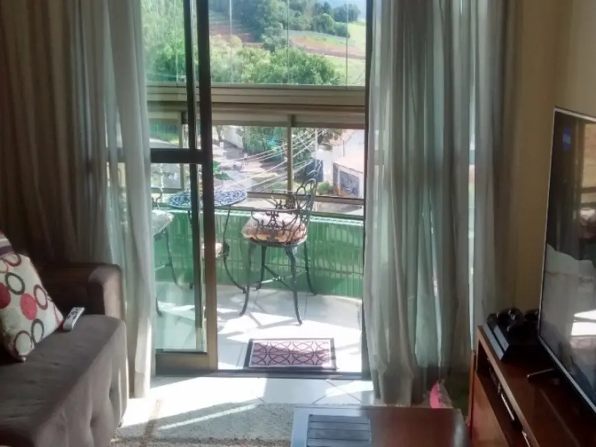 Foto 2 de Apartamento com 3 quartos à venda, 92m2 em Jundiai - SP