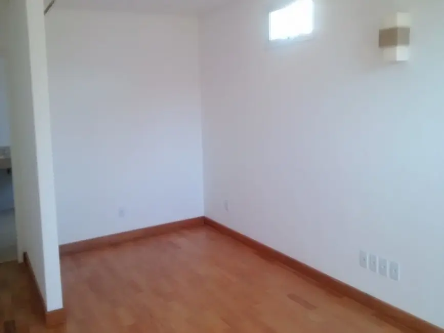 Foto 5 de Sobrado com 4 quartos à venda, 1016m2 em Cajamar - SP