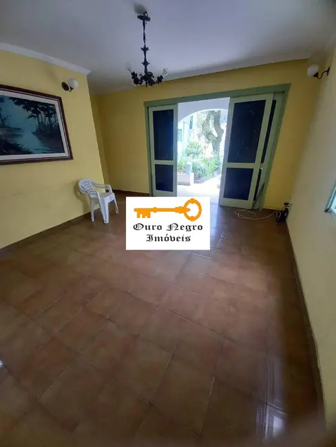 Foto 1 de Sobrado com 3 quartos à venda e para alugar, 320m2 em Pitangueiras, Guaruja - SP