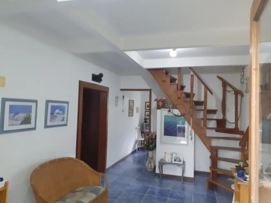 Foto 6 de Casa com 2 quartos à venda, 122m2 em Centro, Porto Belo - SC