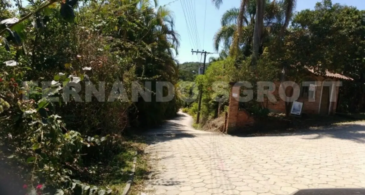 Foto 2 de Terreno / Lote à venda, 10717m2 em Porto Belo - SC