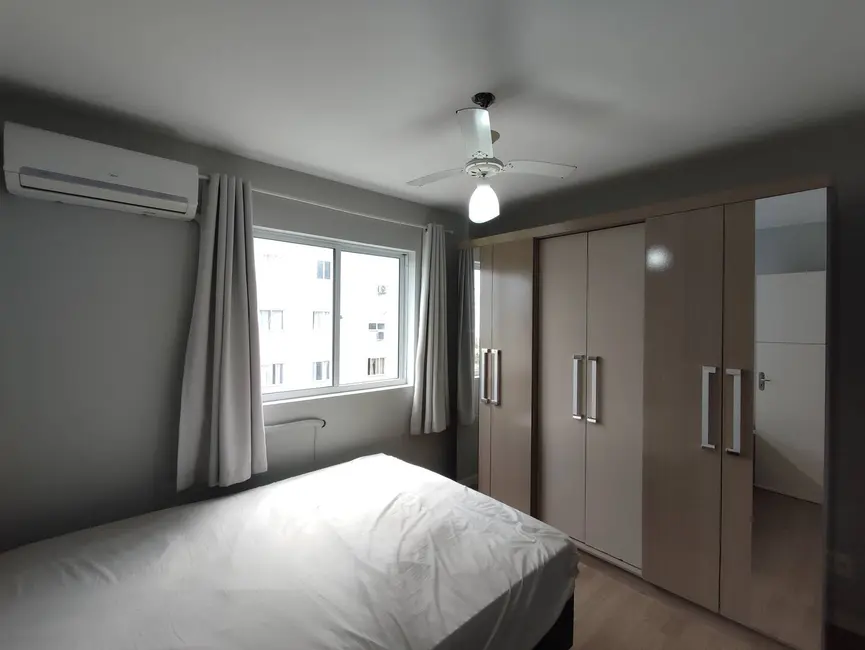 Foto 4 de Apartamento com 2 quartos à venda, 51m2 em Porto Belo - SC