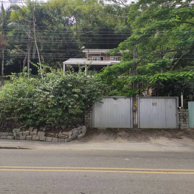 Foto 3 de Casa com 3 quartos à venda, 477m2 em Centro, Porto Belo - SC