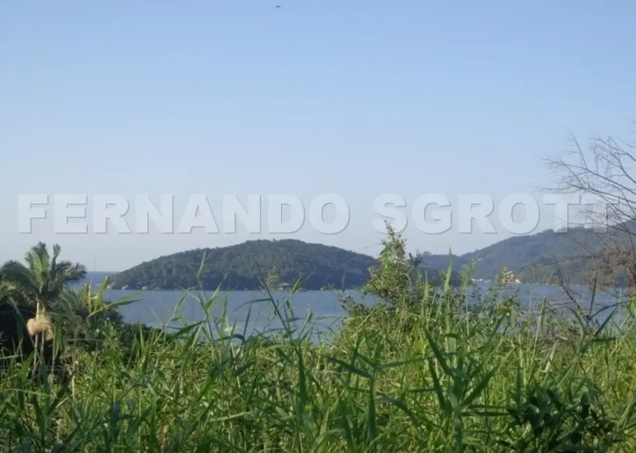 Foto 3 de Terreno / Lote à venda, 62996m2 em Porto Belo - SC